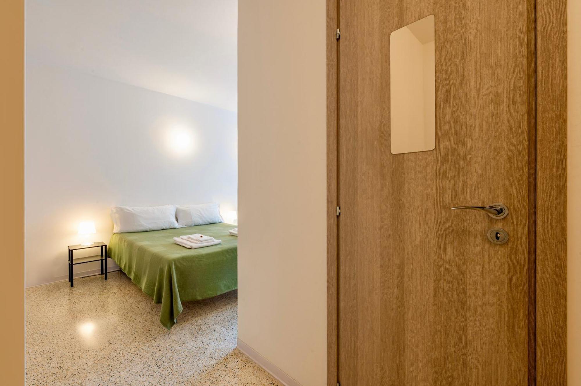 Navigli Apartments Milan Bagian luar foto